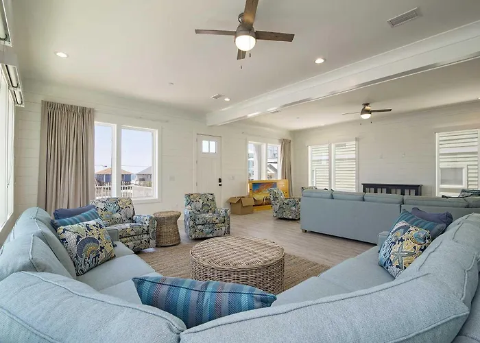Zoe's Zen 5 Bedroom Lockout Holiday home