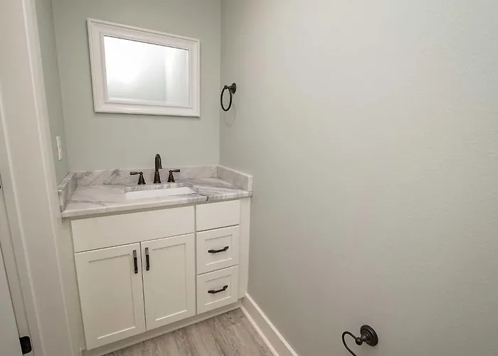 Zoe's Zen 5 Bedroom Lockout * Gulf Shores