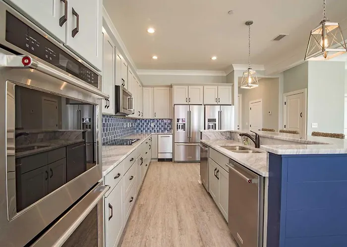 Zoe's Zen 5 Bedroom Lockout Holiday home Gulf Shores